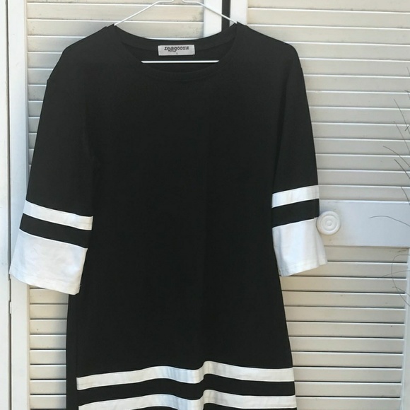 Sweater - Picture 4 of 6